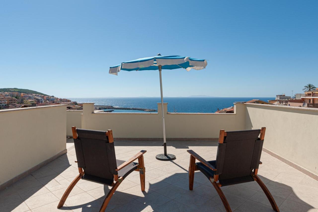 Confort Central Sea View & Castle Castelsardo Exterior photo